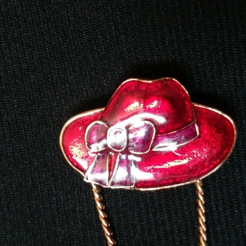 Red hat enamel pin brooch chained Red Hat society red gold purple beautiful